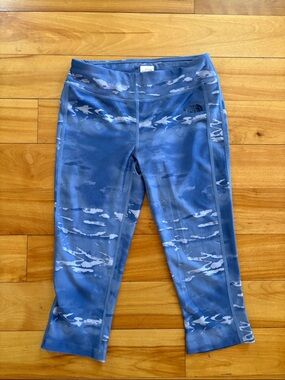 The North Face blue print workout capri leggings